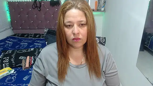 kataleyamilf69 online show from March 10, 2026, 12:42 pm