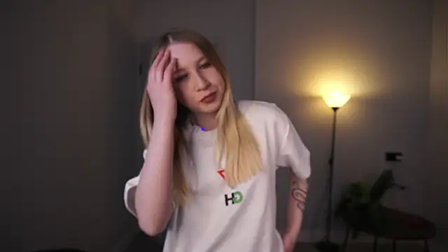 Snapshot of MiHabeck chatting on February 13, 2026, 5:29 am MiHabeck online show from February 13, 2026, 5:29 am