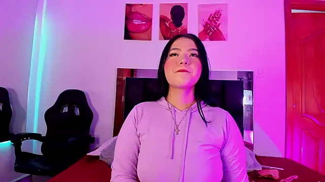 Snapshot of Madison_Rosee chatting on April 3, 2026, 1:56 am Madison Rosee online show from April 3, 2026, 1:56 am