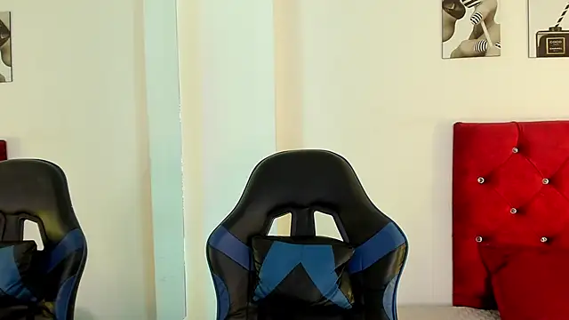 Snapshot of Madison_Rosee chatting on April 8, 2026, 1:51 am Madison Rosee online show from April 8, 2026, 1:51 am