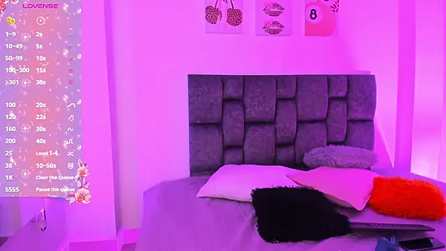 Snapshot of Madison_Rosee chatting on March 19, 2026, 6:41 pm Madison Rosee online show from March 19, 2026, 6:41 pm