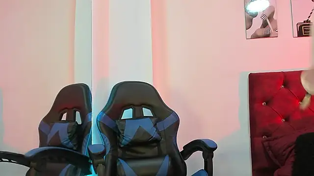 Snapshot of Madison_Rosee chatting on March 27, 2026, 1:03 am Madison Rosee online show from March 27, 2026, 1:03 am