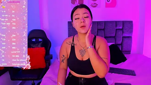 Snapshot of Madison_Rosee chatting on March 11, 2026, 11:26 am Madison Rosee online show from March 11, 2026, 11:26 am