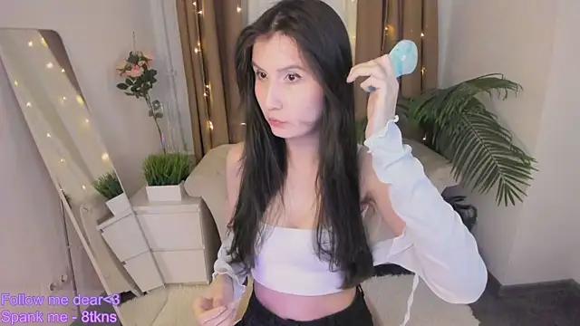 Snapshot of avrora_shy_ chatting on February 27, 2026, 11:54 am avrora shy online show from February 27, 2026, 11:54 am