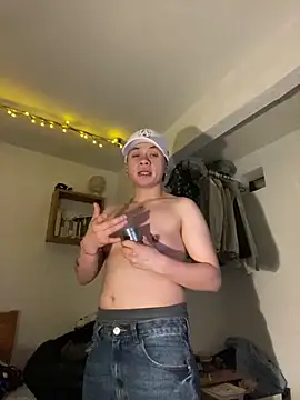 SimonMasseel online show from February 19, 2026, 12:18 am