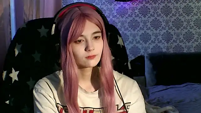 Snapshot of Angels_corner chatting on February 6, 2026, 9:38 am Angels corner online show from February 6, 2026, 9:38 am