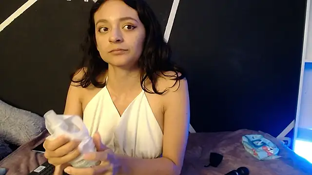 Vyoleta22 online show from March 5, 2026, 11:29 am