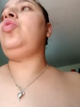 MajoArias online show from March 16, 2026, 4:32 pm