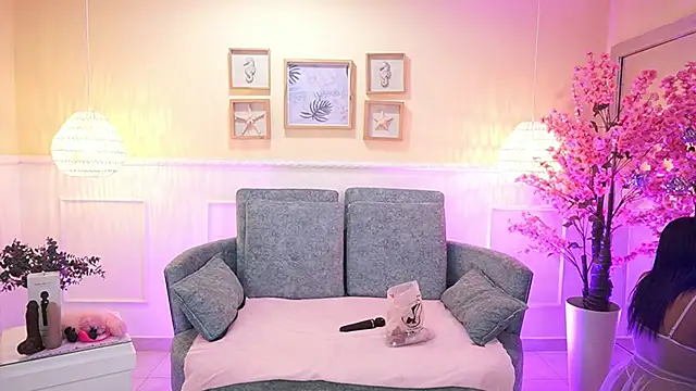 Snapshot of ElectraJonesX chatting on February 14, 2026, 11:32 am ElectraJonesX online show from February 14, 2026, 11:32 am