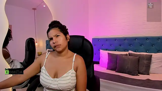 Snapshot of Dulcecooper1 chatting on March 10, 2026, 7:40 pm Dulcecooper1 online show from March 10, 2026, 7:40 pm