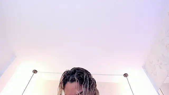 Jenya Colins online show from February 23, 2026, 3:56 pm