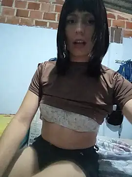 lucyscay  online show from May 30, 2026, 10:37 pm