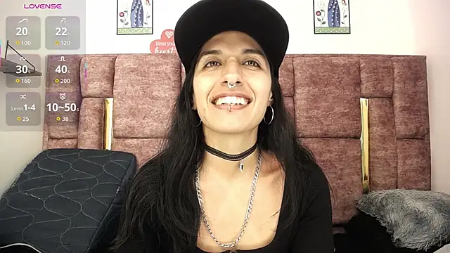 Snapshot of FRANCESCA_LOVE_ chatting on July 3, 2026, 3:24 am FRANCESCA LOVE online show from July 3, 2026, 3:24 am