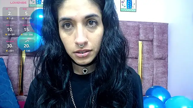 Snapshot of FRANCESCA_LOVE_ chatting on April 28, 2026, 12:31 pm FRANCESCA LOVE online show from April 28, 2026, 12:31 pm