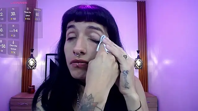 Snapshot of FRANCESCA_LOVE_ chatting on March 8, 2026, 1:58 pm FRANCESCA LOVE online show from March 8, 2026, 1:58 pm