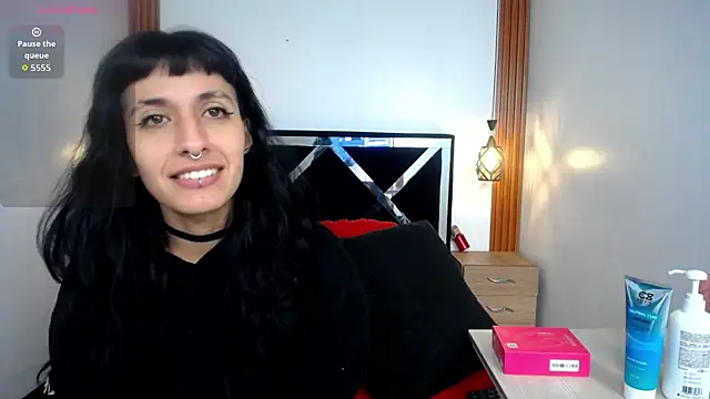 Snapshot of FRANCESCA_LOVE_ chatting on March 11, 2026, 12:54 pm FRANCESCA LOVE online show from March 11, 2026, 12:54 pm