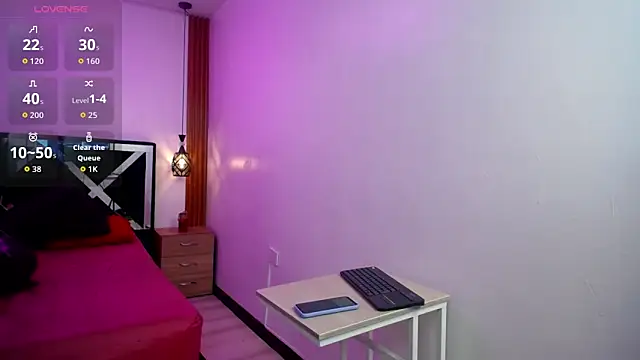 Snapshot of FRANCESCA_LOVE_ chatting on March 5, 2026, 2:46 pm FRANCESCA LOVE online show from March 5, 2026, 2:46 pm