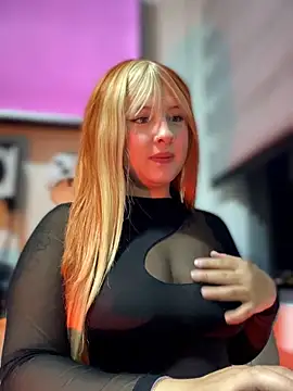 CharlotteUwU  online show from February 9, 2026, 11:36 pm