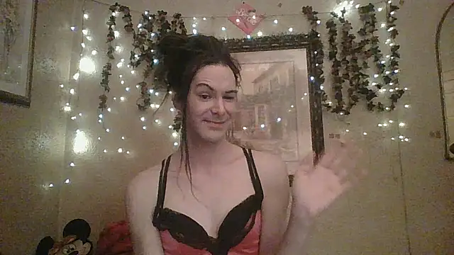 sillymillie4 online show from February 10, 2026, 10:42 pm