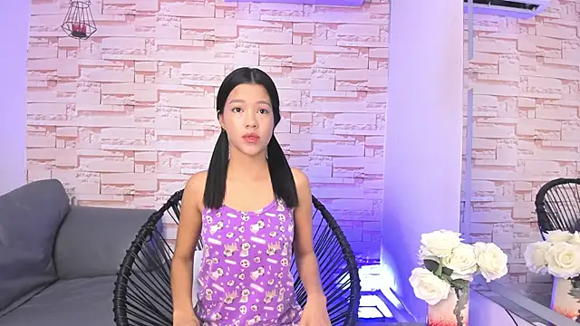 Snapshot of akira_shaunk chatting on February 8, 2026, 12:47 pm akira shaunk online show from February 8, 2026, 12:47 pm