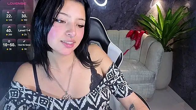 Lisa Doll Tx online show from April 6, 2026, 7:48 pm