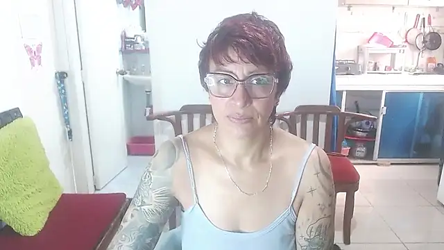 Snapshot of Charlotte_gray_ chatting on April 18, 2026, 3:14 pm Charlotte gray online show from April 18, 2026, 3:14 pm