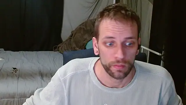 cguffey2284 online show from February 19, 2026, 3:25 am