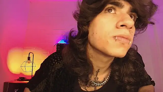 Snapshot of Axell_Kussh chatting on February 13, 2026, 1:33 pm Axell Kussh online show from February 13, 2026, 1:33 pm