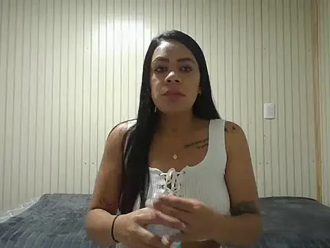 loabliss online show from February 12, 2026, 5:02 pm