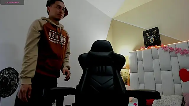 iamdaiker online show from February 19, 2026, 3:25 am