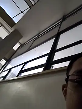 MOREN044 online show from March 19, 2026, 11:38 pm