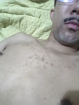 MOREN044 online show from February 17, 2026, 2:42 am