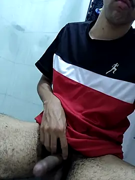 MOREN044 online show from March 26, 2026, 10:40 pm