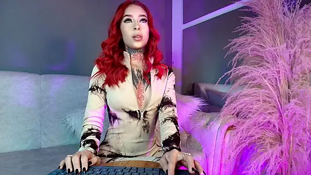 Snapshot of REDS_VELVET chatting on June 12, 2026, 3:26 am REDS VELVET online show from June 12, 2026, 3:26 am