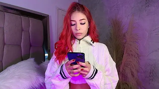 REDS VELVET online show from March 13, 2026, 2:16 am