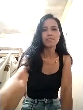 Snapshot of sweet_maxine44 chatting on April 26, 2026, 6:27 pm sweet maxine44 online show from April 26, 2026, 6:27 pm