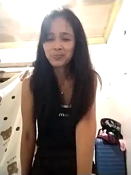 Snapshot of sweet_maxine44 chatting on April 3, 2026, 11:55 pm sweet maxine44 online show from April 3, 2026, 11:55 pm