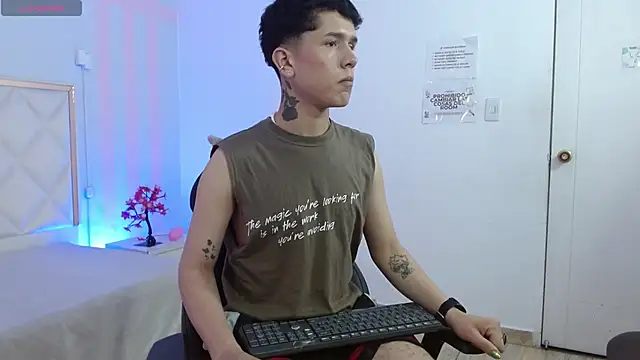 Snapshot of estefan_tay chatting on February 9, 2026, 3:15 am estefan tay online show from February 9, 2026, 3:15 am