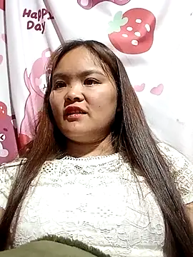 Snapshot of Luminana chatting on March 1, 2026, 7:03 pm Luminana online show from March 1, 2026, 7:03 pm