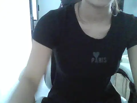 Snapshot of -Nuna- chatting on March 17, 2026, 5:54 am -Nuna- online show from March 17, 2026, 5:54 am