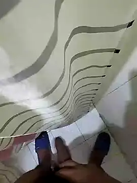 Snapshot of ivanverga14cm chatting on June 7, 2026, 2:28 am ivanverga14cm online show from June 7, 2026, 2:28 am