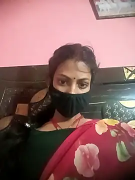 BIG QWEEN NO1 online show from March 3, 2026, 7:48 am