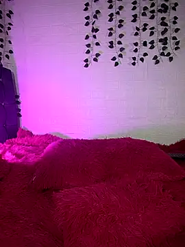 Snapshot of Keyla-moon chatting on March 12, 2026, 5:13 am Keyla-moon online show from March 12, 2026, 5:13 am