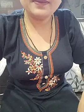 SexybeboX online show from May 9, 2026, 5:55 am
