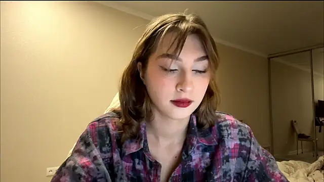 ElliKrovel online show from February 19, 2026, 3:09 pm