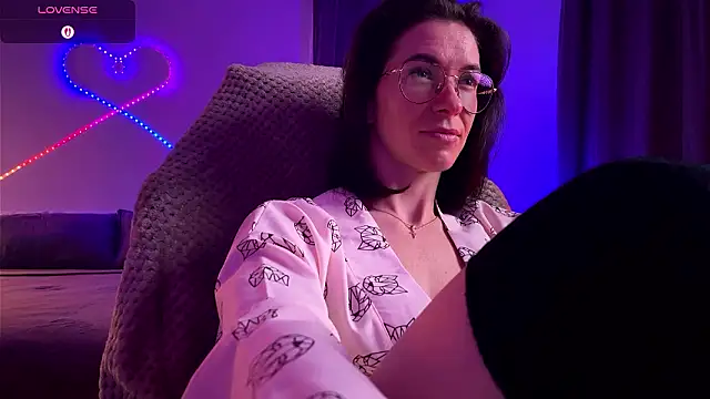 Snapshot of Katy_Kar chatting on March 4, 2026, 8:49 pm Katy Kar online show from March 4, 2026, 8:49 pm