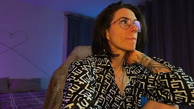 Snapshot of Katy_Kar chatting on February 14, 2026, 9:15 pm Katy Kar online show from February 14, 2026, 9:15 pm