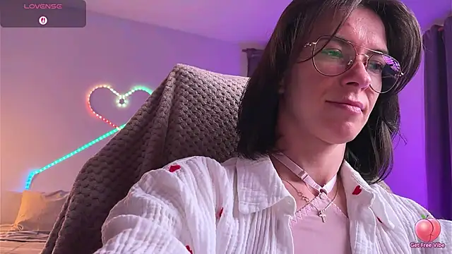 Snapshot of Katy_Kar chatting on April 8, 2026, 8:10 pm Katy Kar online show from April 8, 2026, 8:10 pm