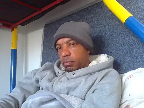 lavelle26 online show from July 4, 2026, 9:15 am
