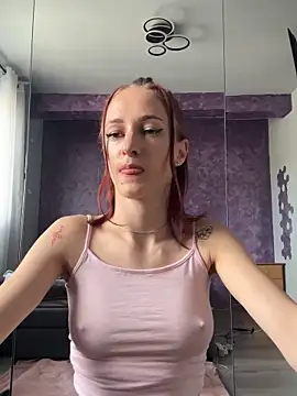 Roxyfoxyyy online show from May 15, 2026, 5:27 am